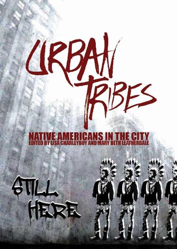 Бумажная книга «Urban Tribes: Native Americans in the City», автор Лиза Чарлибой - фото №1