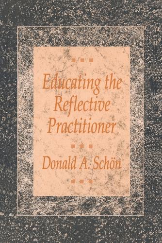 Бумажная книга «Educating the Reflective Practitioner: Toward a New Design for Teaching and Learning in the Professions», автор Дональд А. Шон - фото №1