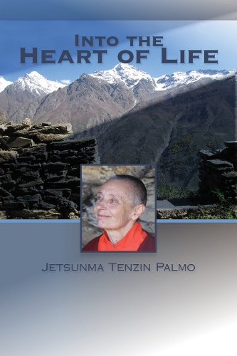 Бумажная книга «Into the Heart of Life», автор Джетсунма Тензин Палмо - фото №1