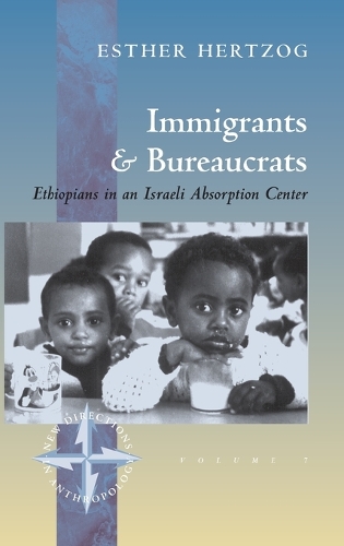 Бумажная книга «Immigrants and Bureaucrats: Ethiopians in an Israeli Absorption Center», автор Эстер Херцог - фото №1