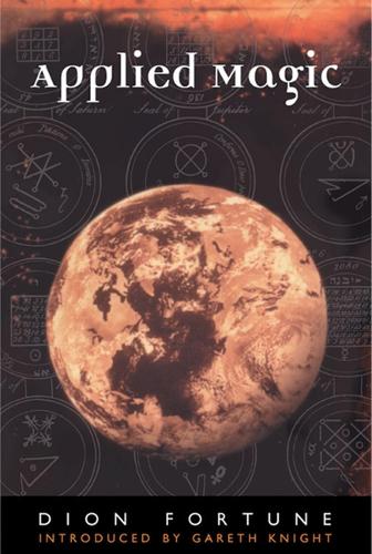 Бумажная книга «Applied Magic», автор Дион Форчун - фото №1