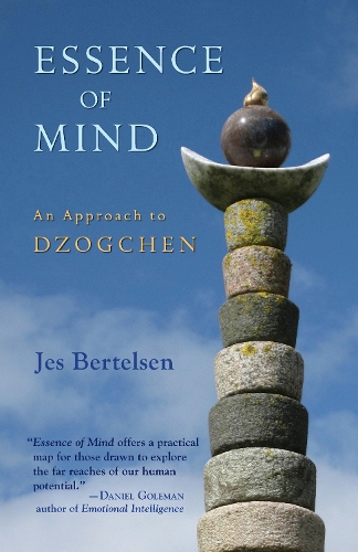 Паперова книга «Essence of Mind: An Approach to Dzogchen», автор Єс Бертельсен - фото №1