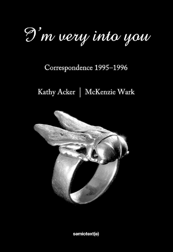 Бумажная книга «I'm Very into You: Correspondence 1995–1996», автор МакКензи Уорк - фото №1