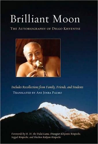Бумажная книга «Brilliant Moon: The Autobiography of Dilgo Khyentse», авторов Дилго Кхьенце, Джамгон Мипхам - фото №1