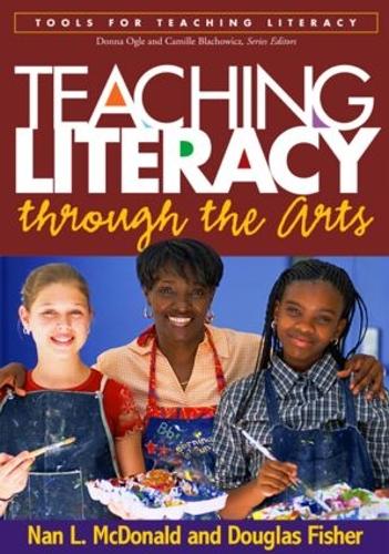 Бумажная книга «Teaching Literacy through the Arts», авторов Дуглас Фишер, Нан Л. Макдональд - фото №1