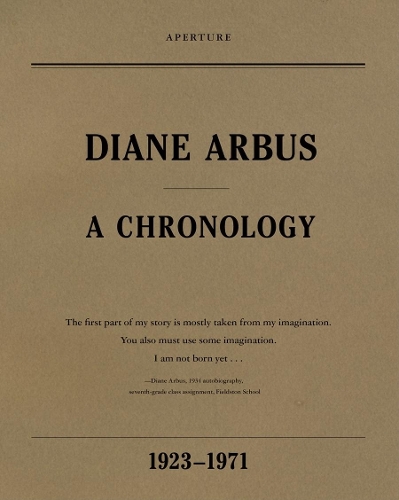 Паперова книга «Diane Arbus: A Chronology», авторів Дун Арбус, Елізабет Суссман - фото №1