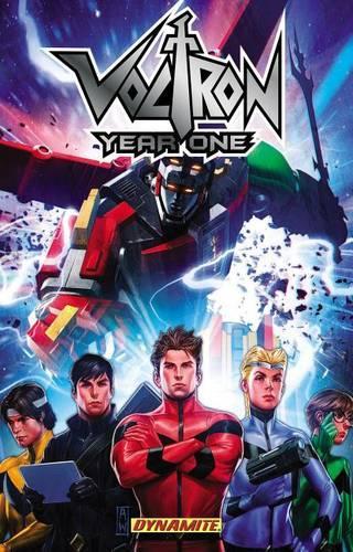 Паперова книга «Voltron Year One», автор Брендон Томас - фото №1