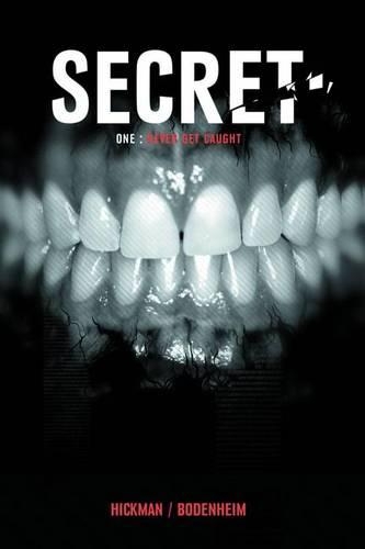 Паперова книга «Secret Volume 1», автор Джонатан Хикман - фото №1