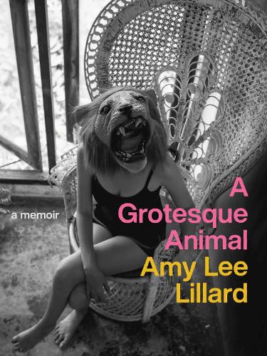 Бумажная книга «A Grotesque Animal», автор Эми Ли Лиллард - фото №1