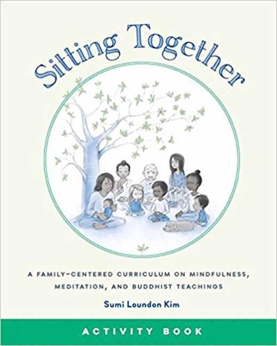Бумажная книга «Sitting Together Activity Book», автор Суми Лаундон Ким - фото №1