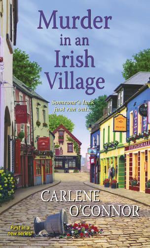 Паперова книга «Murder in an Irish Village», автор Карлін О'Коннор - фото №1