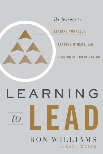 Бумажная книга «Learning to Lead: The Journey to Leading Yourself, Leading Others, and Leading an Organization», автор Кари Вебер - фото №1