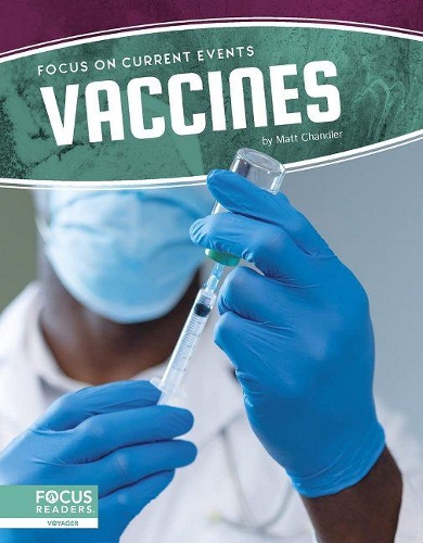 Паперова книга «Focus on Current Events: Vaccines», автор Метт Чендлер - фото №1