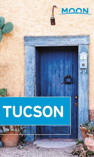 Бумажная книга «Moon Tucson (Second Edition)», автор Тим Халл - фото №1
