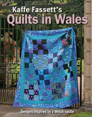 Бумажная книга «Kaffe Fassett's Quilts In Wales», автор Каффе Фассет - фото №1