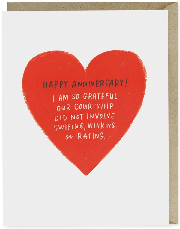 Бумажная книга «Swiping Winking Anniversary Card» - фото №1