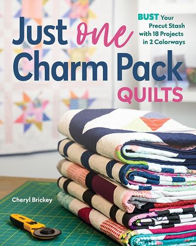 Бумажная книга «Just One Charm Pack Quilts: Bust Your Precut Stash with 18 Projects in 2 Colorways», автор Шерил Брики - фото №1