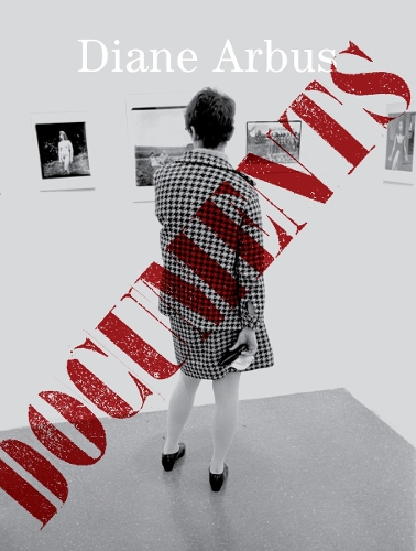 Бумажная книга «Diane Arbus Documents», автор Диана Арбус - фото №1