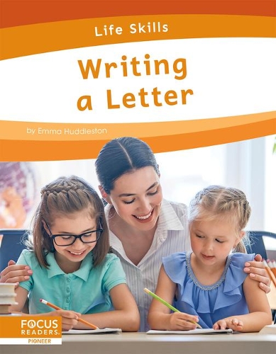 Паперова книга «Writing a Letter», автор Емма Хаддлстон - фото №1