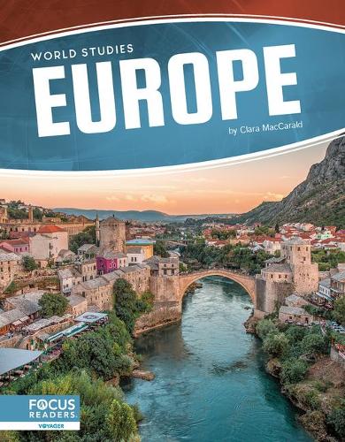 Бумажная книга «Europe», автор Клара Маккаральд - фото №1