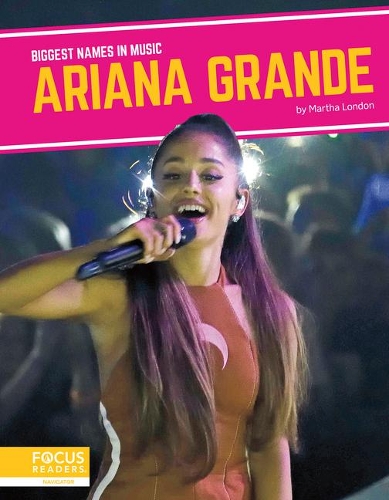 Паперова книга «Ariana Grande», автор Марта Лондон - фото №1