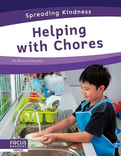 Бумажная книга «Helping with Chores», автор Бриенна Росситер - фото №1