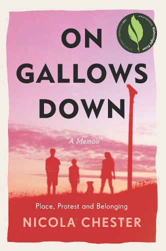 Паперова книга «On Gallows Down: Place, Protest and Belonging (Shortlisted for the Wainwright Prize 2022 for Nature Writing - Highly Commended)», автор Нікола Честер - фото №1