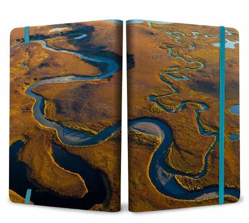 Паперова книга «Refuge: Arctic River Softcover Notebook : Arctic National Wildlife Refuge», автор Insight Editions - фото №1