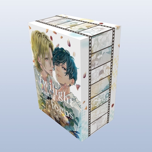 Бумажная книга «Twilight Out of Focus Box Set», автор Джаноме - фото №1
