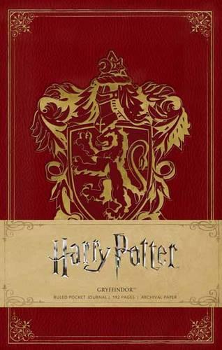 Бумажная книга «Harry Potter: Gryffindor Ruled Pocket Journal», автор Warner Bros Consumer Products Inc. - фото №1