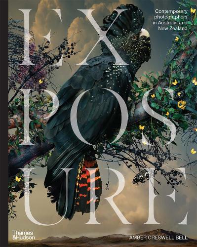 Паперова книга «Exposure: Contemporary photographers in Australia and New Zealand», автор Ембер Кресвелл Белл - фото №1