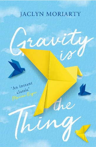 Бумажная книга «Gravity Is the Thing», автор Жаклин Мориарти - фото №1
