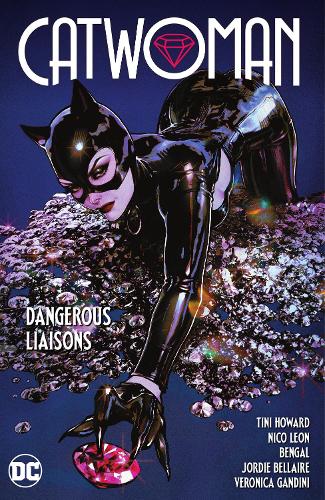 Бумажная книга «Catwoman Vol. 1: Dangerous Liaisons», автор Тини Ховард - фото №1