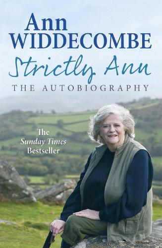 Бумажная книга «Strictly Ann: The Autobiography», автор Энн Уиддекомб - фото №1