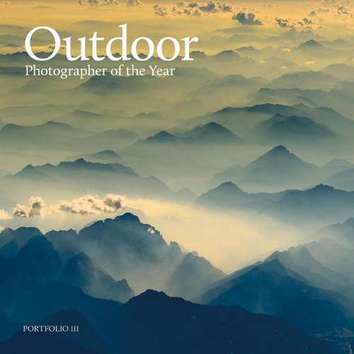 Бумажная книга «Outdoor Photographer of the Year: Portfolio III», автор Ammonite Press - фото №1