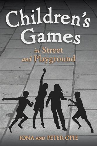 Паперова книга «Children's Games in Street and Playground», автор Пітер Опі - фото №1