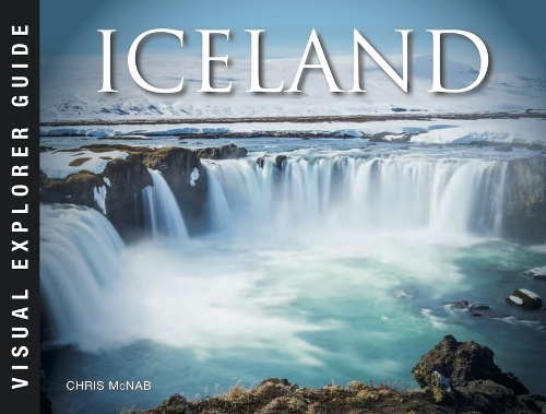 Паперова книга «Iceland», автор Кріс МакНаб - фото №1