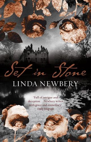 Бумажная книга «Set In Stone», автор Линда Ньюбери - фото №1