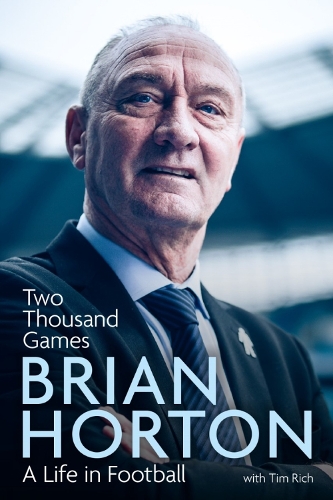 Бумажная книга «Two Thousand Games: A Life in Football», автор Брайан Хортон - фото №1