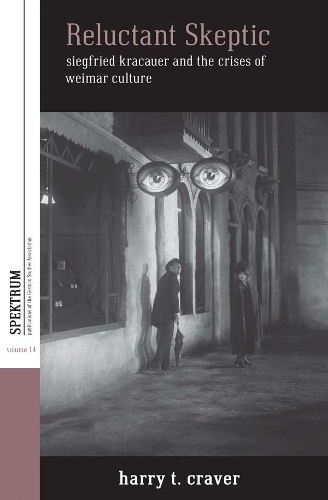 Бумажная книга «Reluctant Skeptic: Siegfried Kracauer and the Crises of Weimar Culture», автор Гарри Т. Крейвер - фото №1