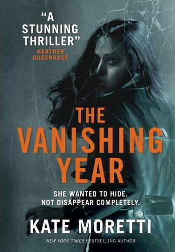Бумажная книга «The Vanishing Year», автор Кейт Моретти - фото №1