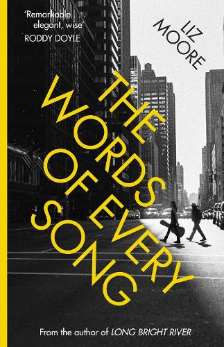 Бумажная книга «The Words of Every Song: from the Richard and Judy-selected author», автор Лиз Мур - фото №1