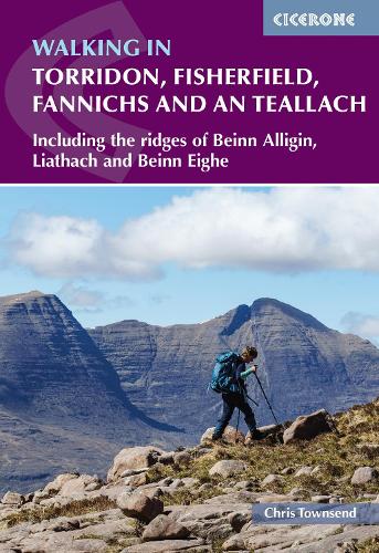 Бумажная книга «Walking in Torridon, Fisherfield, Fannichs and An Teallach: Including the ridges of Beinn Alligin, Liathach and Beinn Eighe», автор Крис Таунсенд - фото №1
