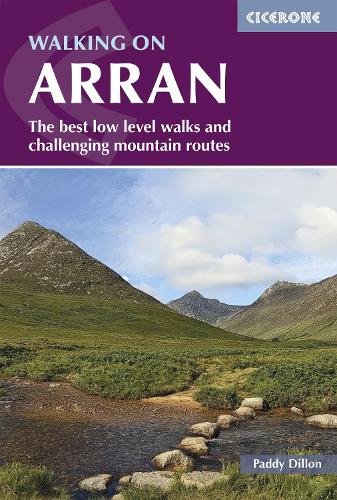 Бумажная книга «Walking on Arran: The best low level walks and challenging mountain routes, including the Arran Coastal Way», автор Пэдди Диллон - фото №1
