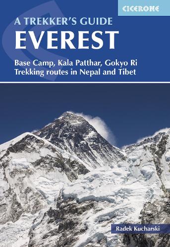 Бумажная книга «Everest: A Trekker's Guide: Base Camp, Kala Patthar, Gokyo Ri. Trekking routes in Nepal and Tibet», автор Радек Кучарский - фото №1
