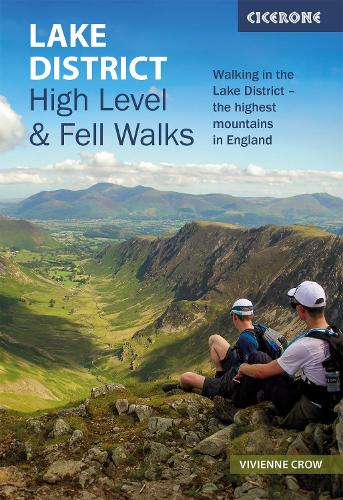 Бумажная книга «Lake District: High Level and Fell Walks: Walking in the Lake District - the highest mountains in England», автор Вивьен Кроу - фото №1