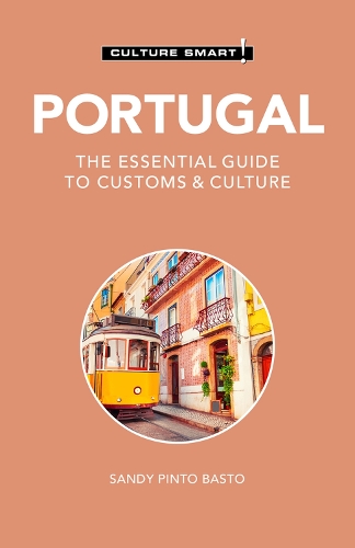 Бумажная книга «Portugal - Culture Smart!: The Essential Guide to Customs & Culture», автор Сэнди Пинто Басто - фото №1