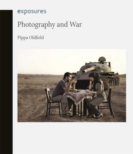 Бумажная книга «Photography and War», автор Пиппа Олдфилд - фото №1
