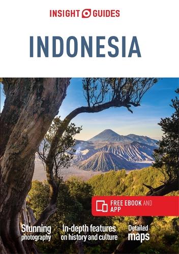 Паперова книга «Insight Guides Indonesia (Travel Guide with Free eBook)», автор Insight Guides Travel Guide - фото №1