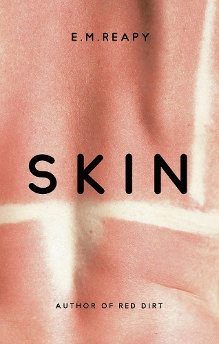 Паперова книга «Skin», автор Е.М. Ріпі - фото №1